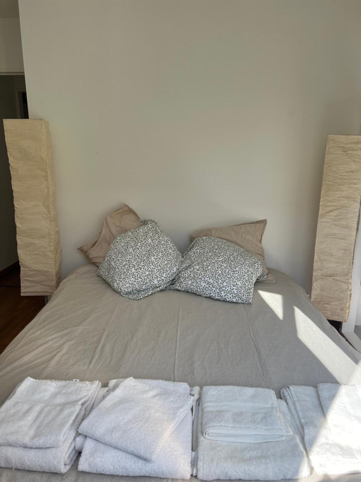 Appartement Standing Avec Jardin, 4 Personnes, Strategiquement Situe Mantes-la-Jolie Bagian luar foto